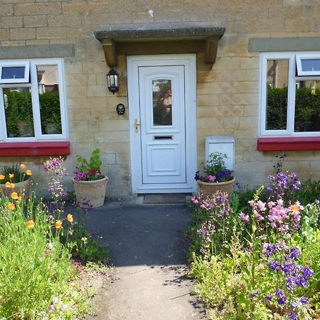 Calne Bed And Breakfast Dış mekan fotoğraf